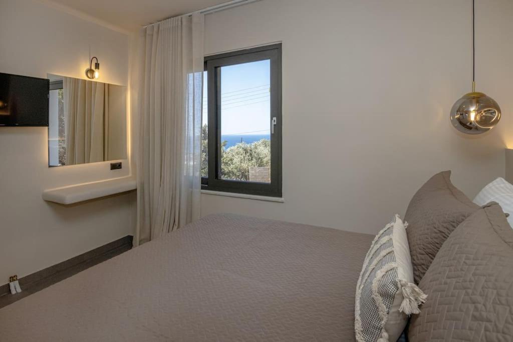 Pearl Suites And Villa Тинос Екстериор снимка