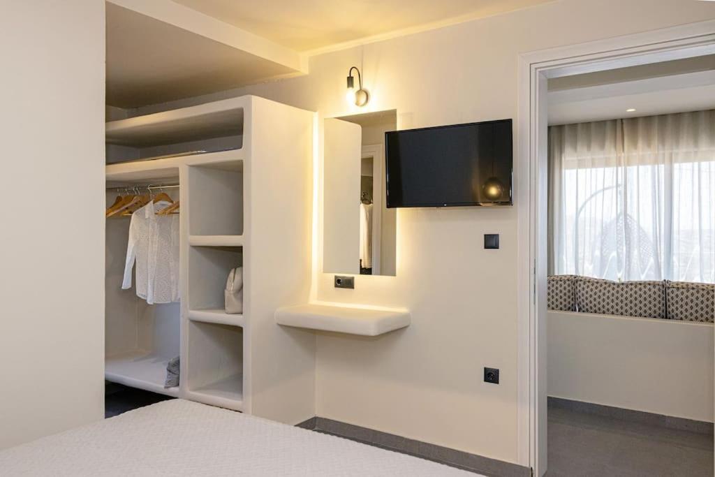 Pearl Suites And Villa Тинос Екстериор снимка
