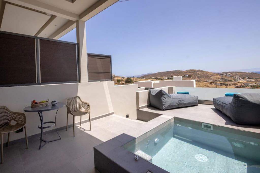 Pearl Suites And Villa Тинос Екстериор снимка