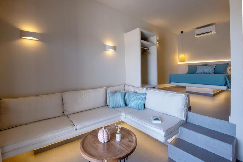 Pearl Suites And Villa Тинос Екстериор снимка